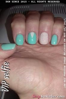 Mint Nails